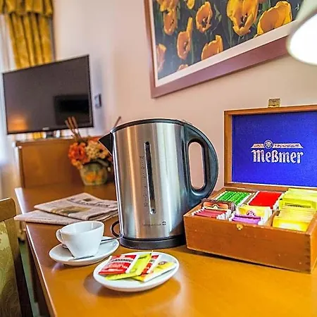 Hotel Galant 3*
