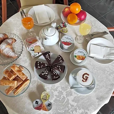 Hotel Galant 3*